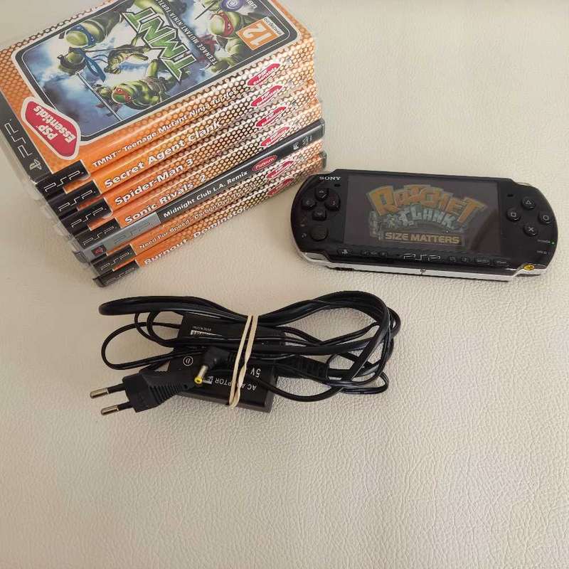 Sony Psp Console, memory card and games bundle