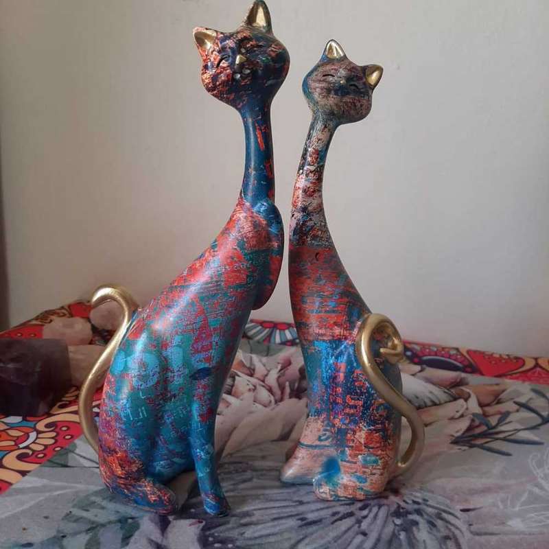 Ornamental cats