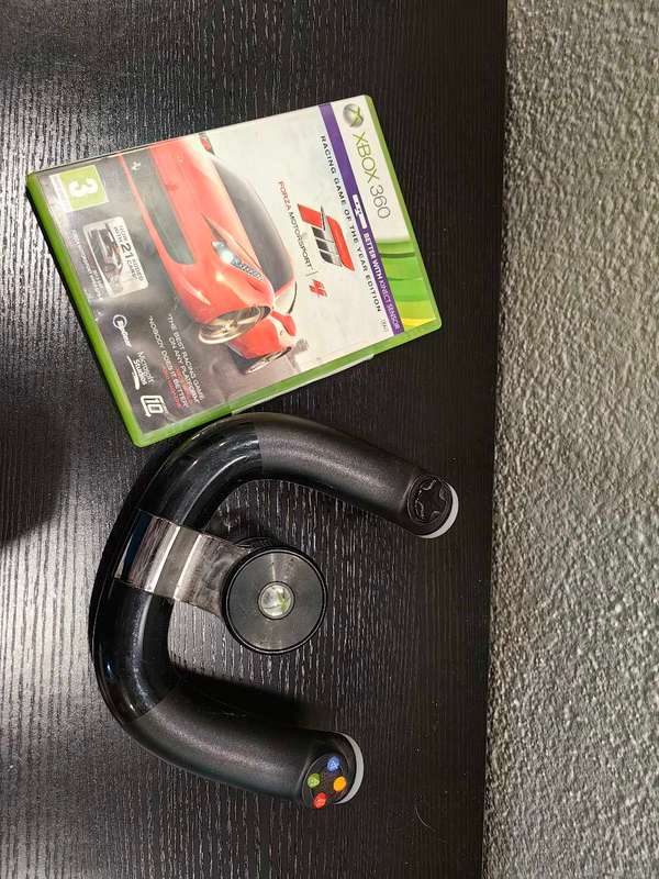 Xbox 360 Steering & Forza motorsport 4