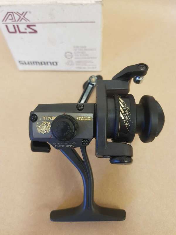 Shimano AX ul-s spinning reel