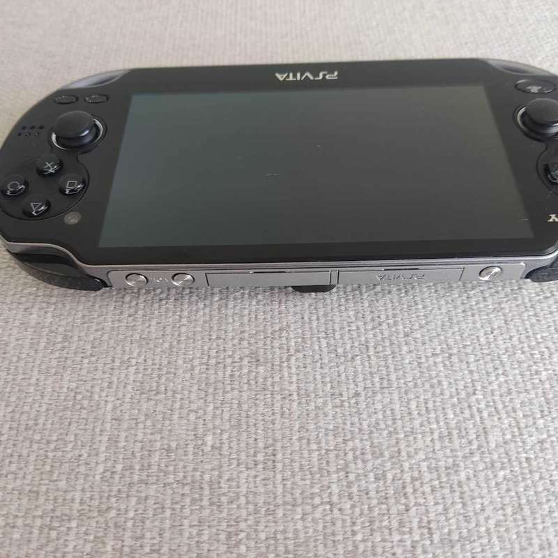 Playstation Vita (Ps Vita) handheld console Sony Borderlands 2 pack