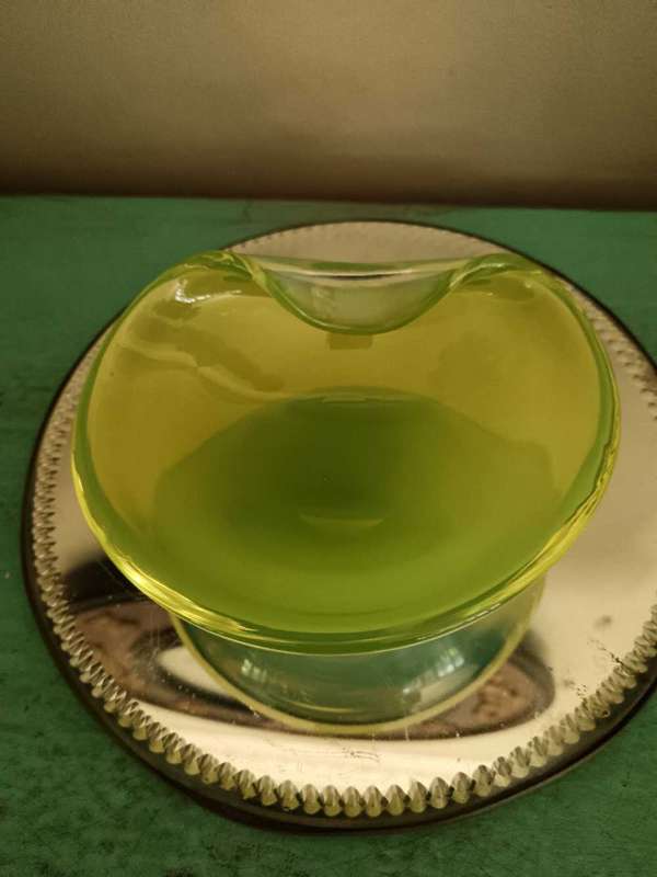 Vintage Green Iridescent Murano Bowl