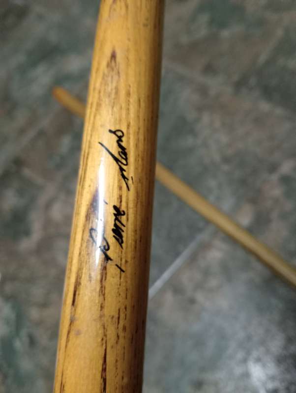 Pool cue