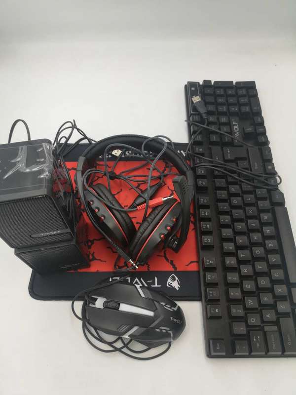T-WOLF TF-850 GAMING COMBO KIT 5 IN 1 HEADSET, MOUSE, SPEAKER, KEYBOARD AND MOUSEPAD - UNBOXED DEAL