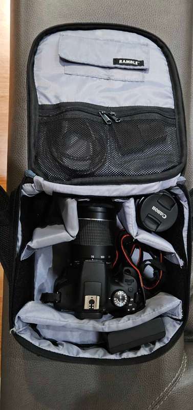 Canon EOS 2000D Camera Double Zoom Kit (Pre-Owned)