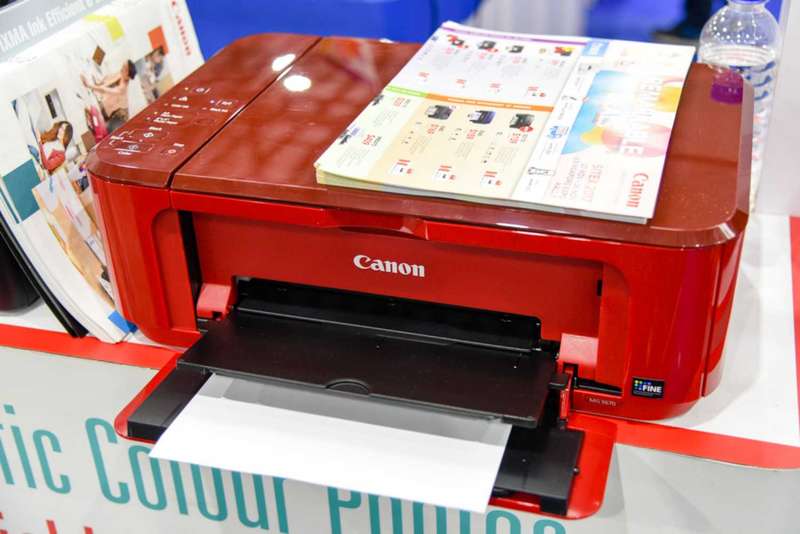 Red Canon mg3640 (switches, shows service light)