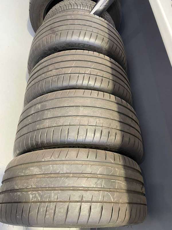 19 inch Original Ford Mustang Wheels and tyres for Sale