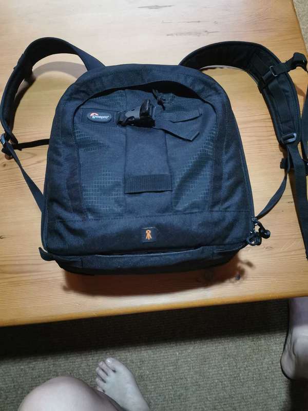 Lowepro ProRunner 200AW camera backpack