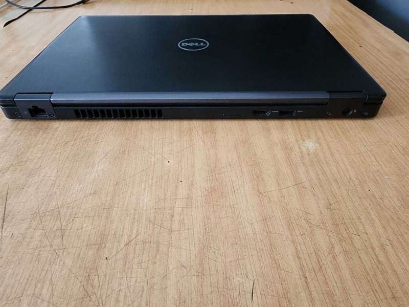 DELL LATITUDE 5480 i5 7th GEN ULTRA BOOK LAPTOP FOR SALE!!! PLEASE READ AD