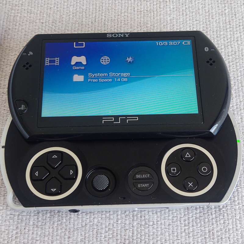 Psp Go Sony PSP -N 1004 Playstation Portable go