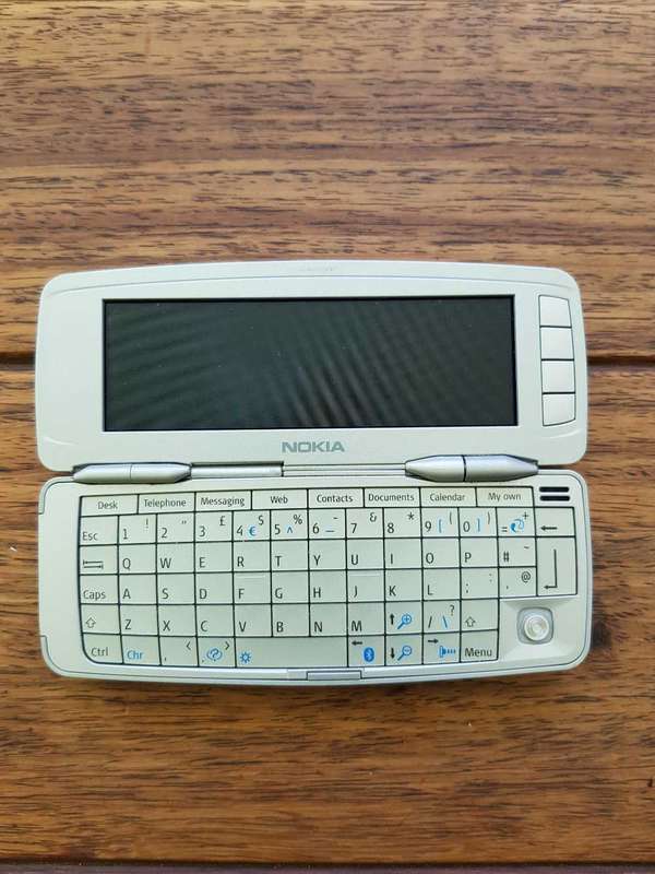 Nokia 9300 retro tech