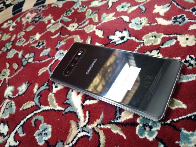 Samsung Galaxy S10