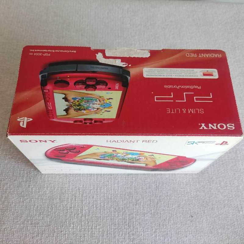 Psp Radiant Red PSP-3004 +Box