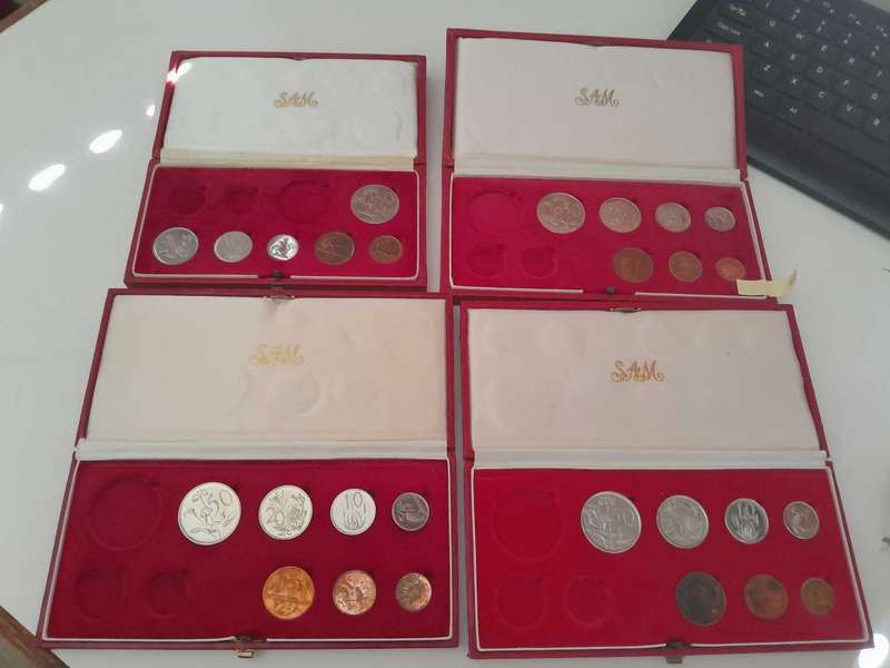 Proof sets 1957,1971,1980,1981