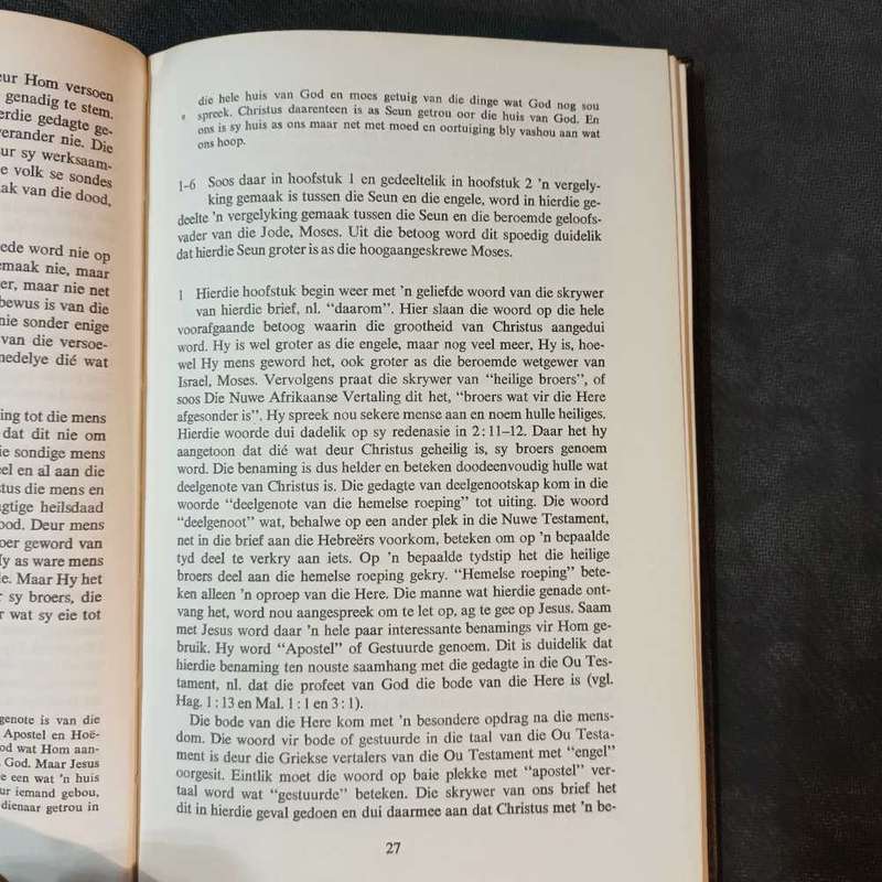 Bible commentary/Kommentaar: Die brief aan die Hebreërs. Dr F. C. Fensham