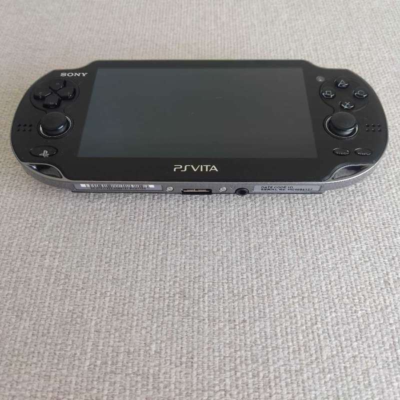 Playstation Vita (Ps Vita) handheld console Sony Borderlands 2 pack