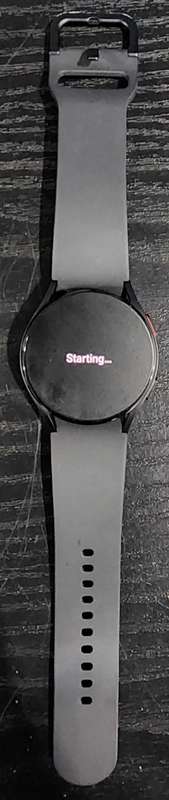 Samsung Watch 5 40MM Bluetooth Varient[Battery Doesn't Seem To Last Long/But Last Couple Hours]