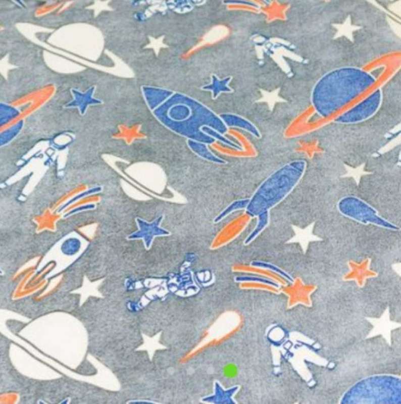 Luminous astronauts stars 7 rockets blanket