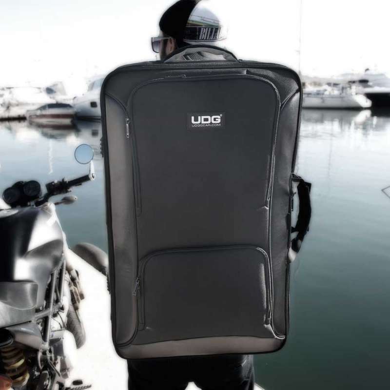 UDG URBANITE MIDI CONTROLLER BACKPACK LARGE BLACK