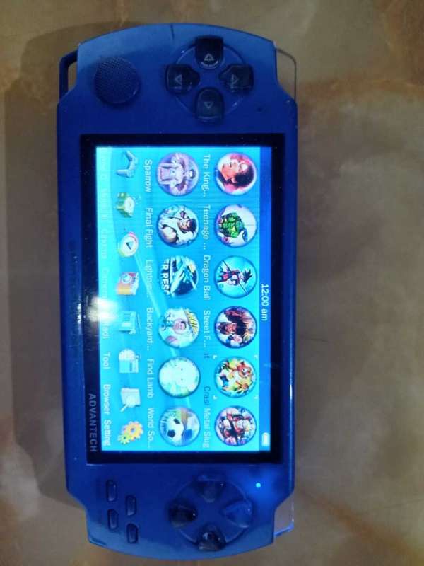 Gaming console