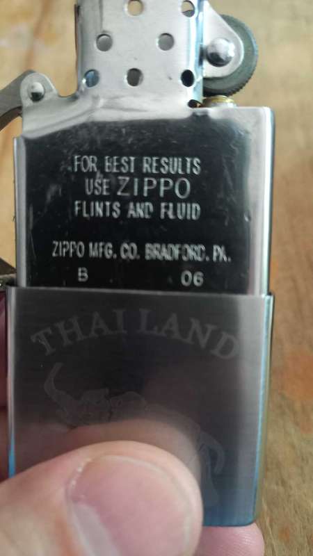Zippo Steel Thailand Motif