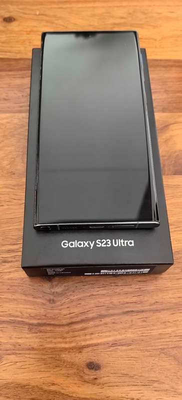 Samsung Galaxy S23 Ultra 512/12GB Like New Dual Sim 2X