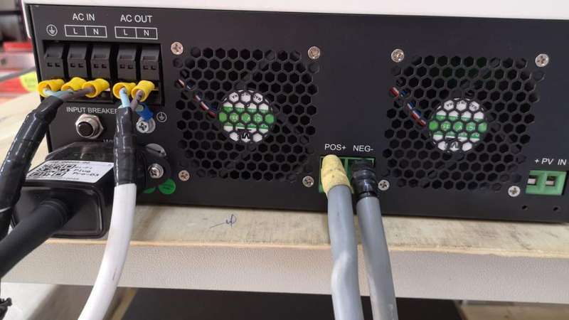 !Sale!Combo speci5.5KW 48V hoselect Parallel inverter with a 51V 100AH 5.1KWH Easton Lifepo4 battery