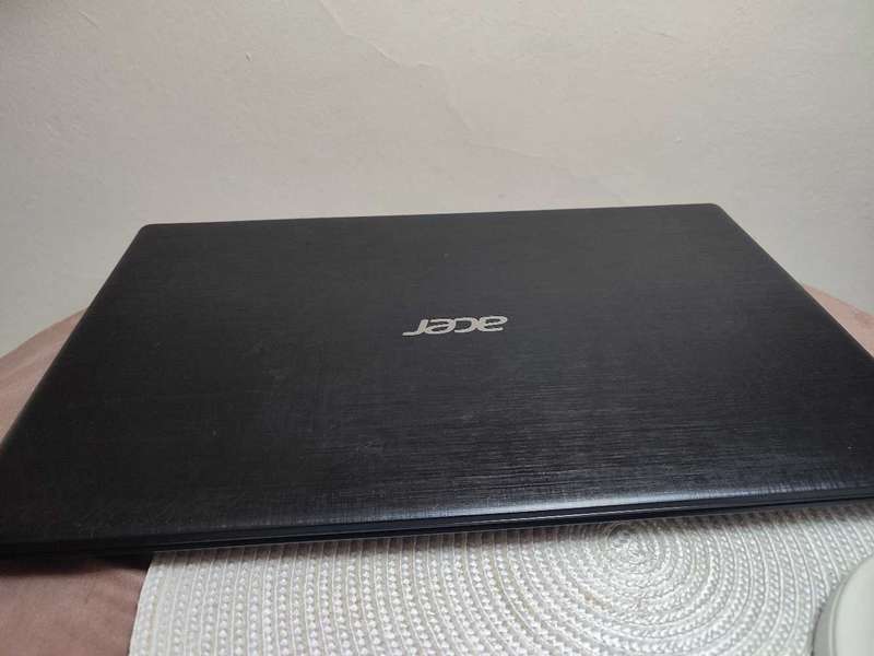 ACER CORE I5 , 7TH GEN,  1 TB LAPTOP