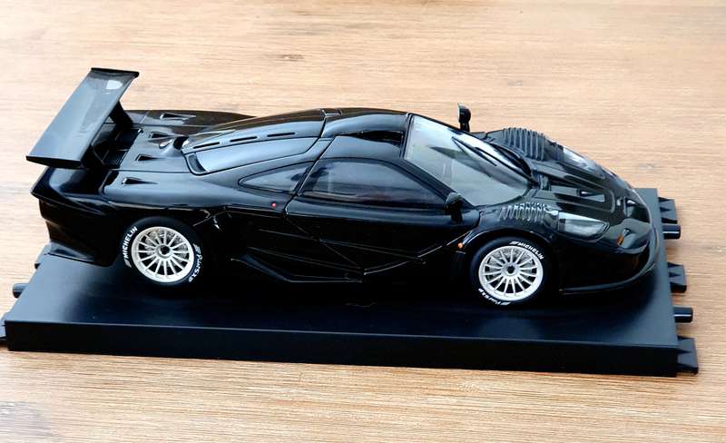 1:18 UT Model McLaren F1 GTR Roadster Longtail (97).