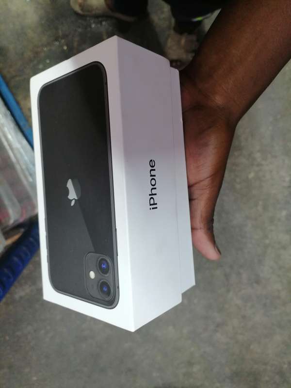 Apple iPhone 11
