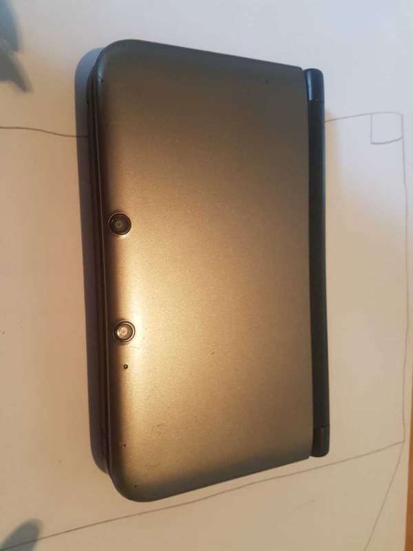 Nintendo 3DS XL