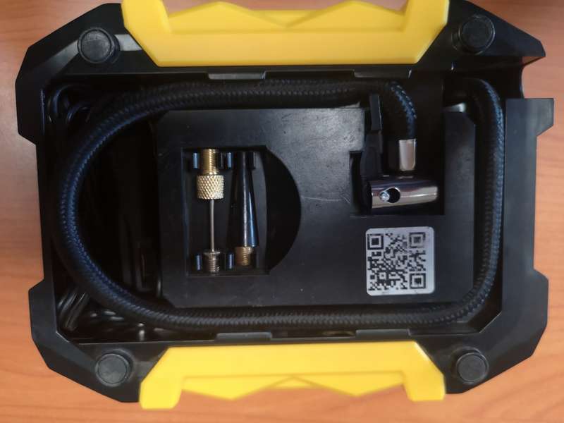 Tire inflator