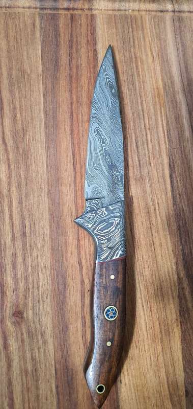 Handmade Damascus Knife