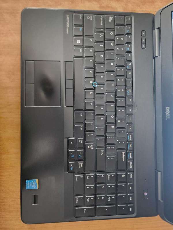 DELL LATITUDE E5540 i7 4th GEN LAPTOP FOR SALE !!!!