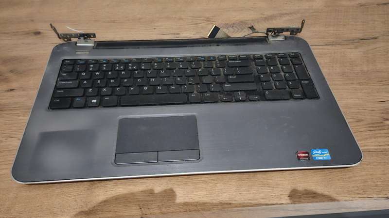 FOR PARTS*Dell Inspiron 5721