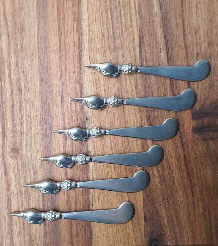 6 × Jenna Clifford Duck style 950 butter knifes