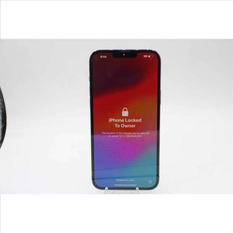 Apple iphone 13 Pro 256GB(LOCKED TOO OWNER)