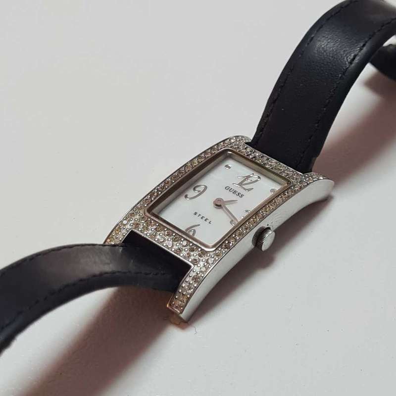 Guess Steel quatz woman's watch