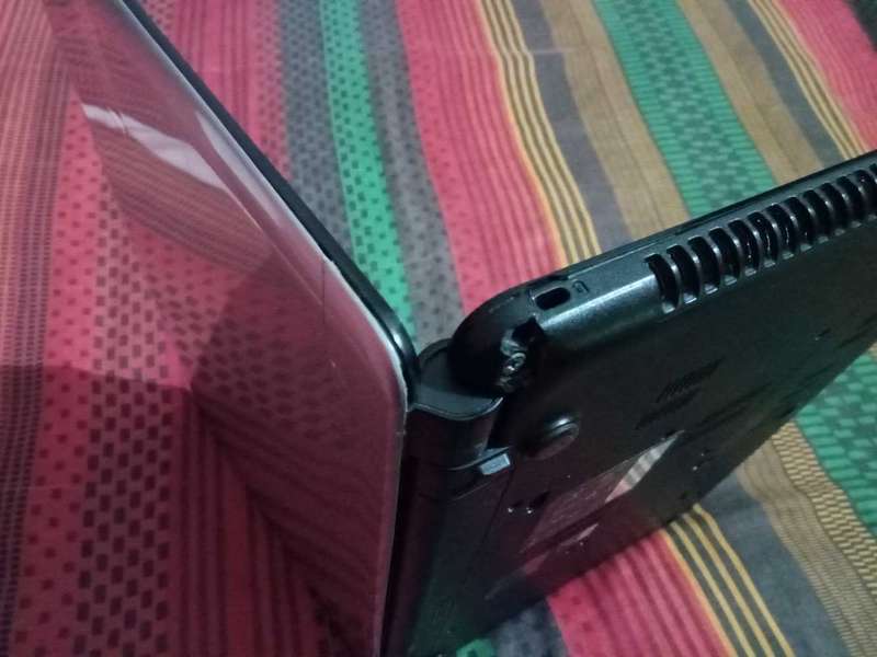 Acer E1-570 Core i3/12 Gig Ram/500 Gig HHD/Intel HD GFX Laptop