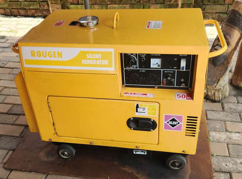 ROUGEN 5KV Diesel Generator (needs attention)