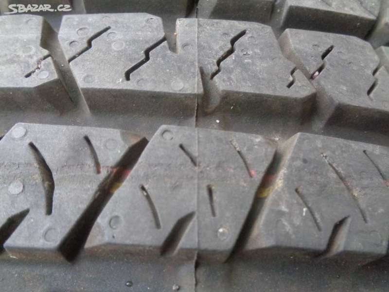 255/70/16 Continental CrossContact Lx. 99% life