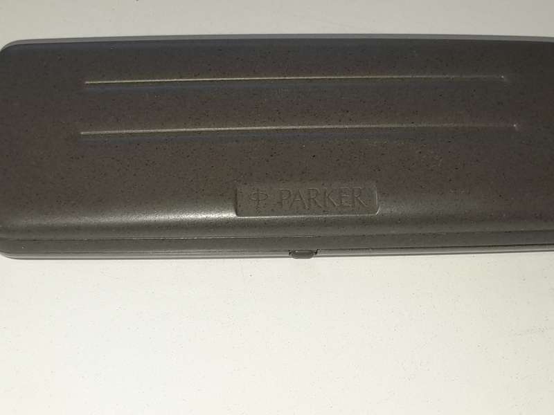 Parker set in beautiful condition