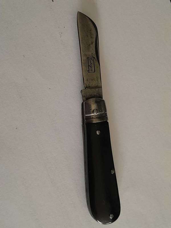 Collection of vintage mini knives.