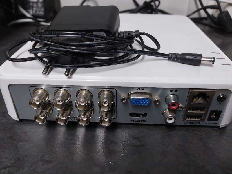 Hikvision DVR DS-7108HQHI-F1/N