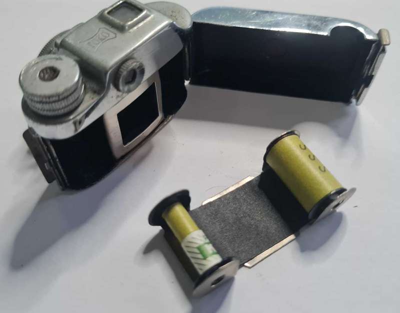 Mighty Toko vintage sub mini camera