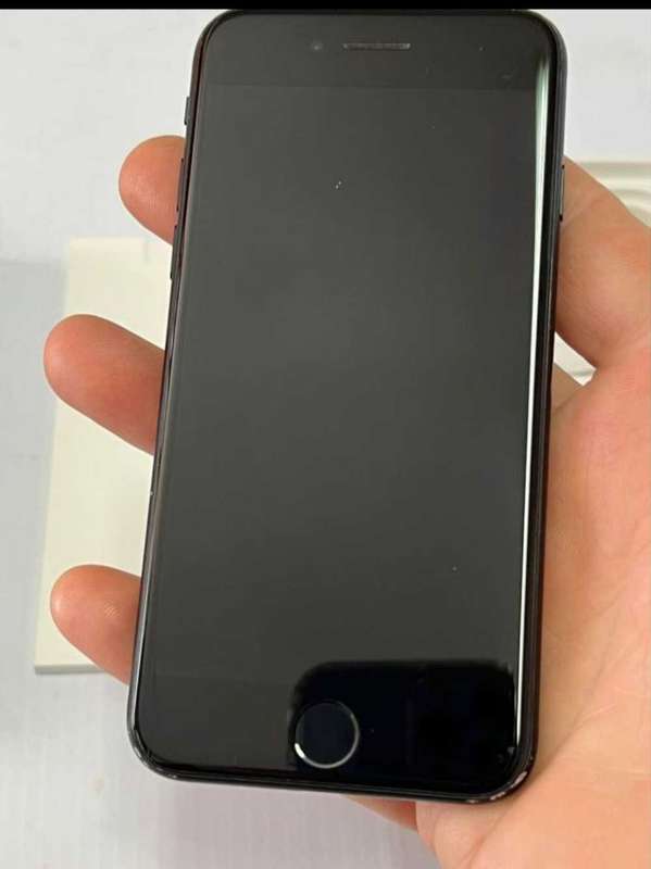 iPhone SE 2020 64GB Black