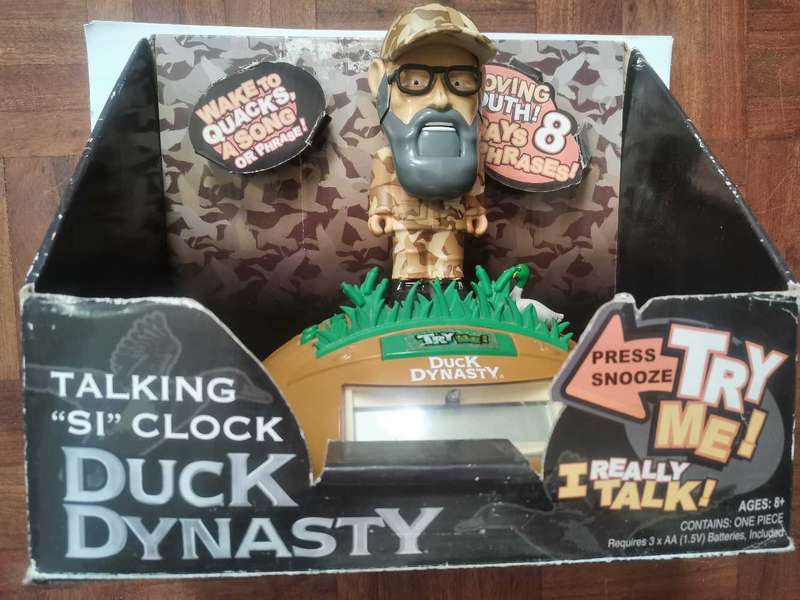 Duck dynasty talking clock