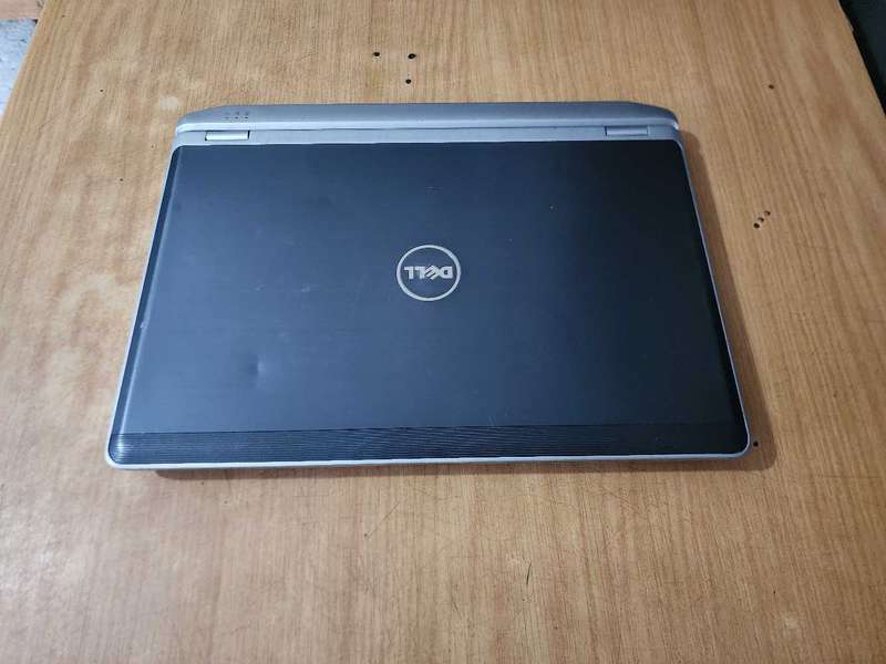 DELL LATITUDE E6230 I5 3RD GEN LAPTOP FOR SALE PLEASE READ AD!!!!!