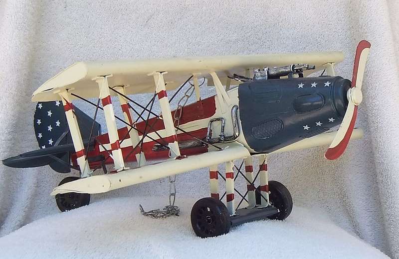 MUST SEE !! AN AWESOME AND BIG HIGHLY DETAILED METAL TIN TYPE FIGHTER PLANE !! WOW !!
