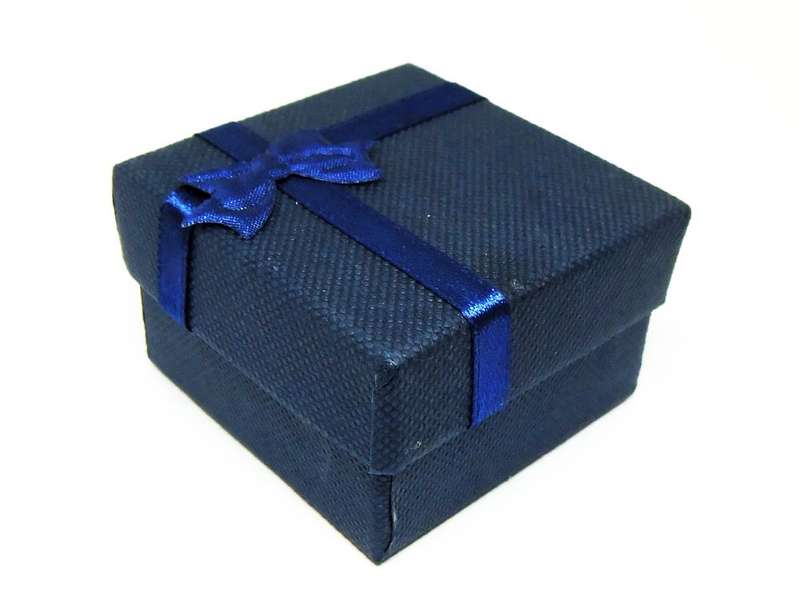 AN AWESOME SOLID STERLING SILVER DRAGONFLY RING WITH STUNNING FACETED CZ STONES PLUS GIFT BOX